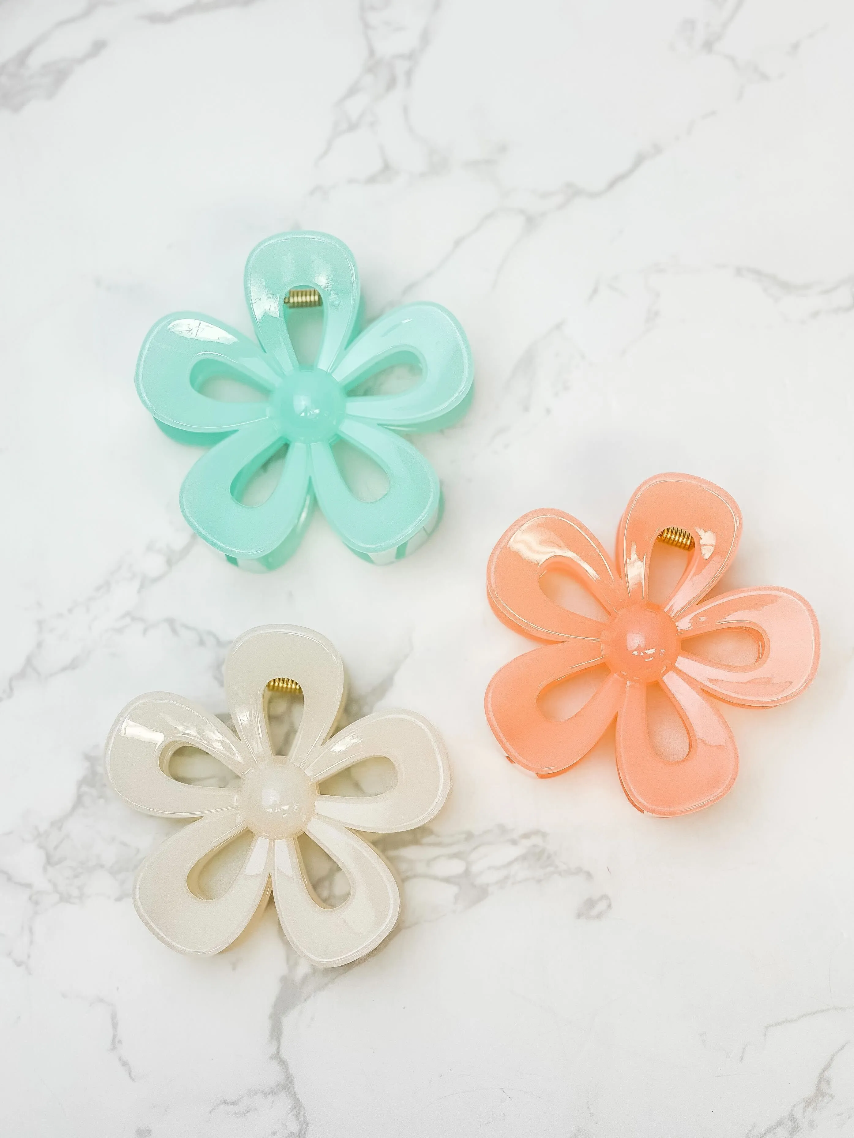 Acrylic Open Flower Hair Clip - Mint