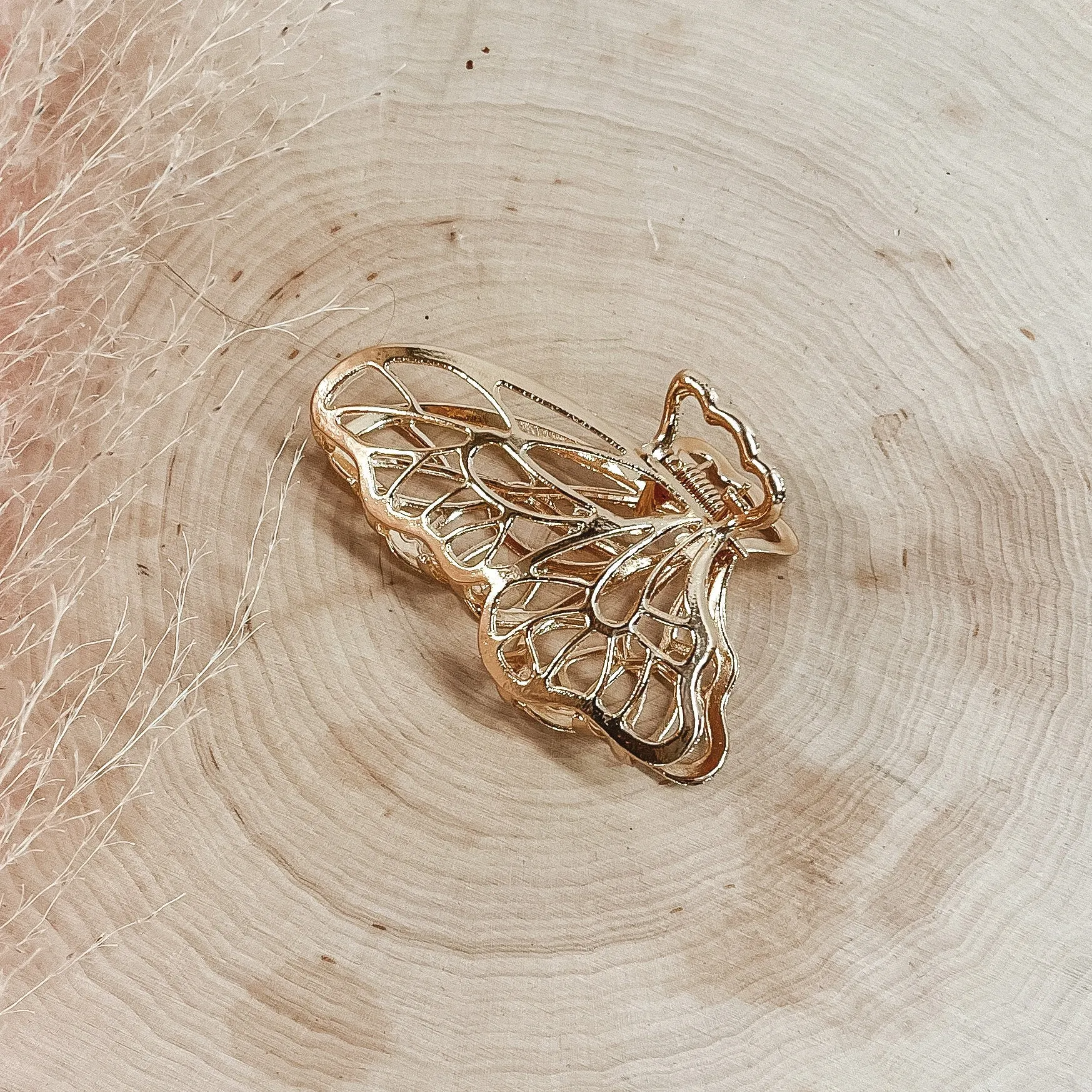 Butterfly Shaped Metal Clip in Gold Tone