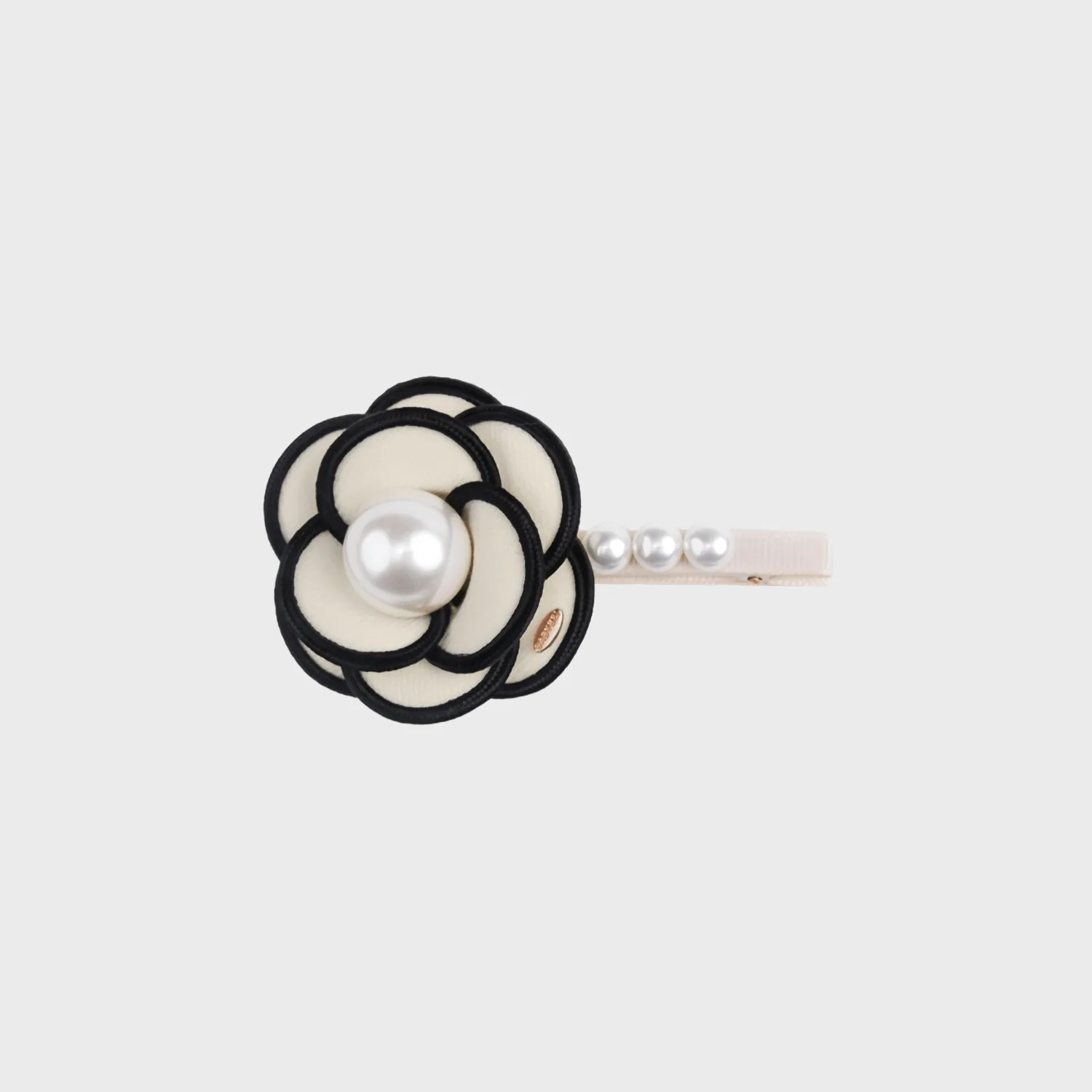 Camellia Pearl Large Hair Clip (Twill & 4 Beads)