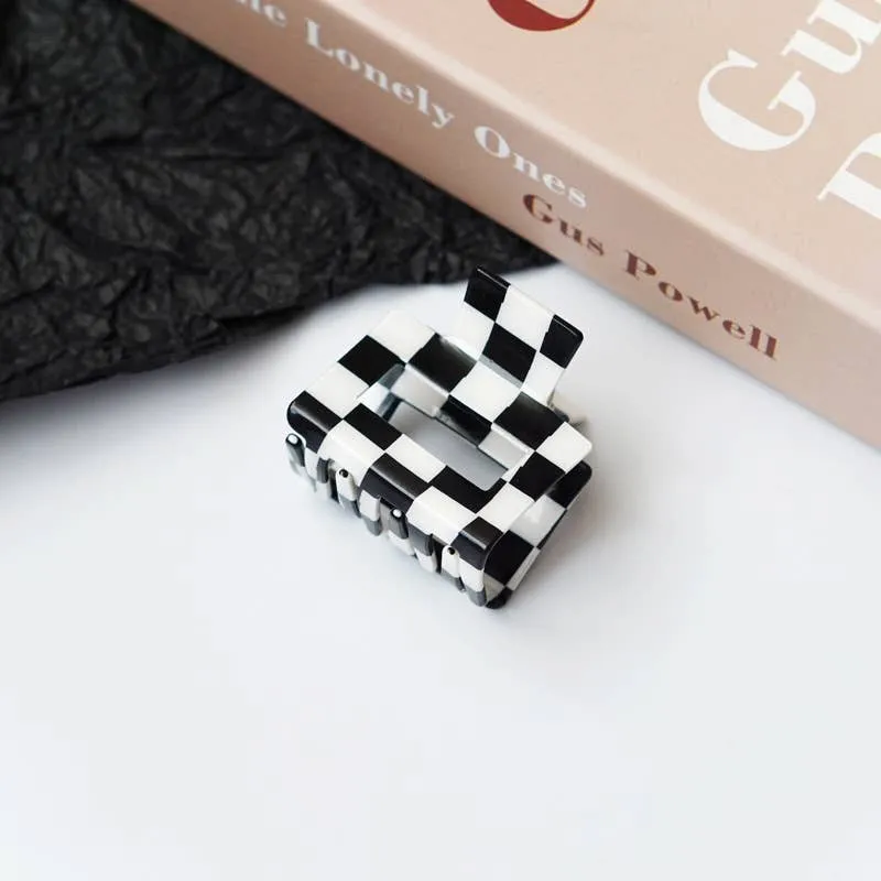 Checker Claw Clip