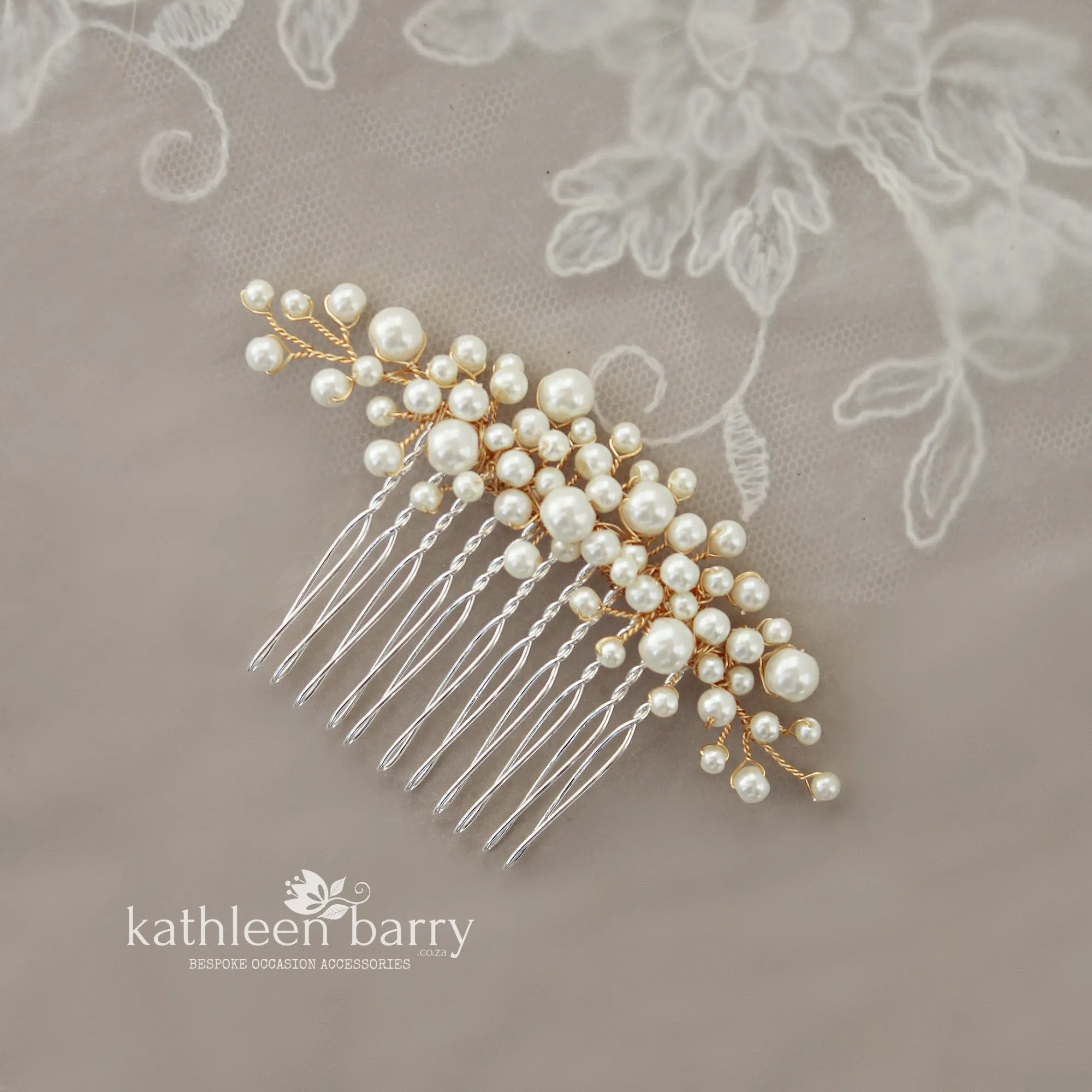 Cherize Dainty pearl hair comb - Available in Gold, silver or rose gold finish - Pearls white or ivory bridal hair accessories