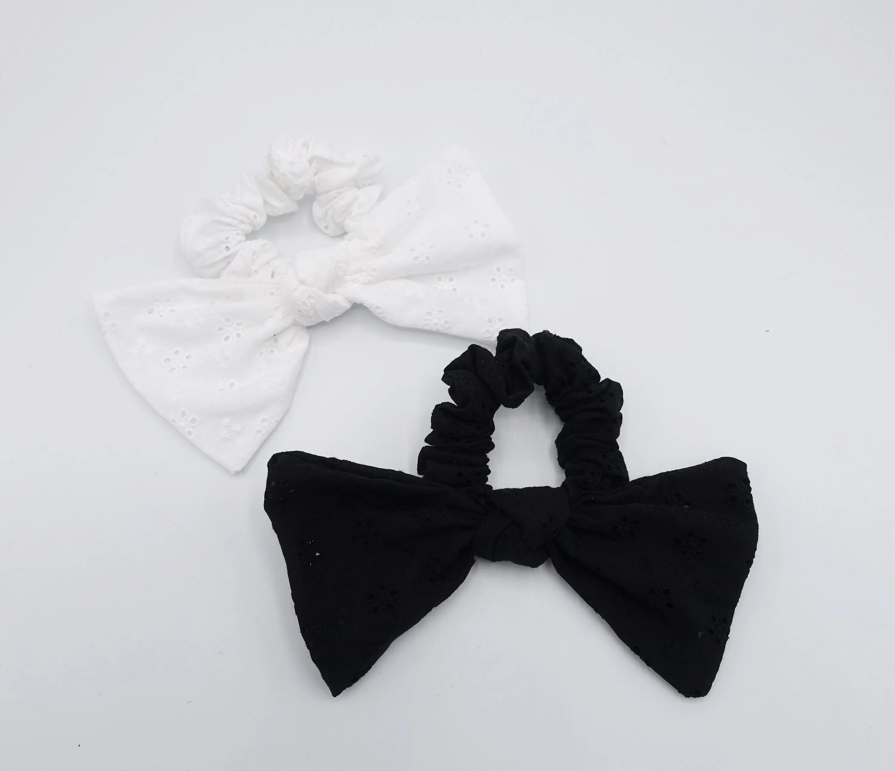 cotton eyelet bow scrunchies