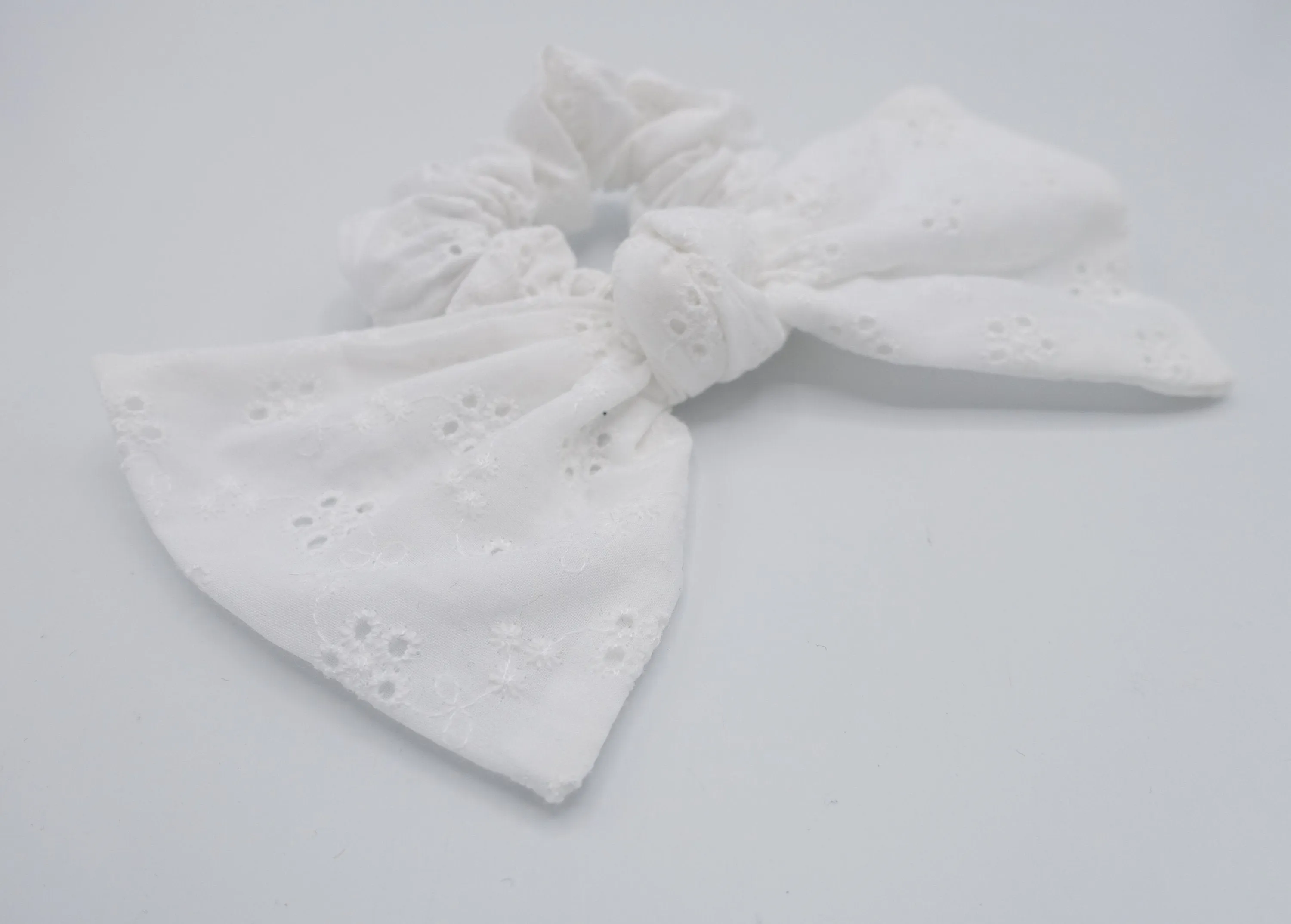 cotton eyelet bow scrunchies