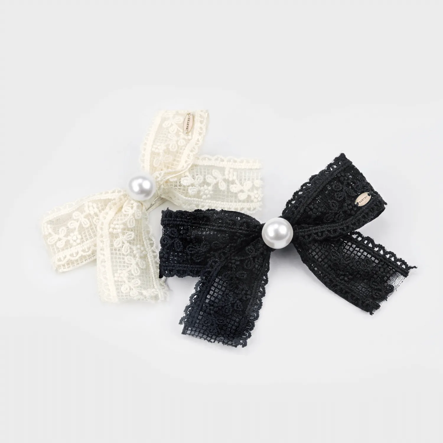 Embroidered Pearl Large Hair Clip (Bow & 1 Bead)