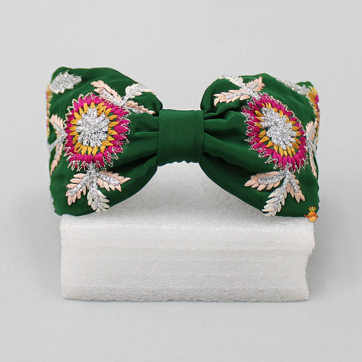 Multicolour Thread Floral Embroidered Green Hair Band