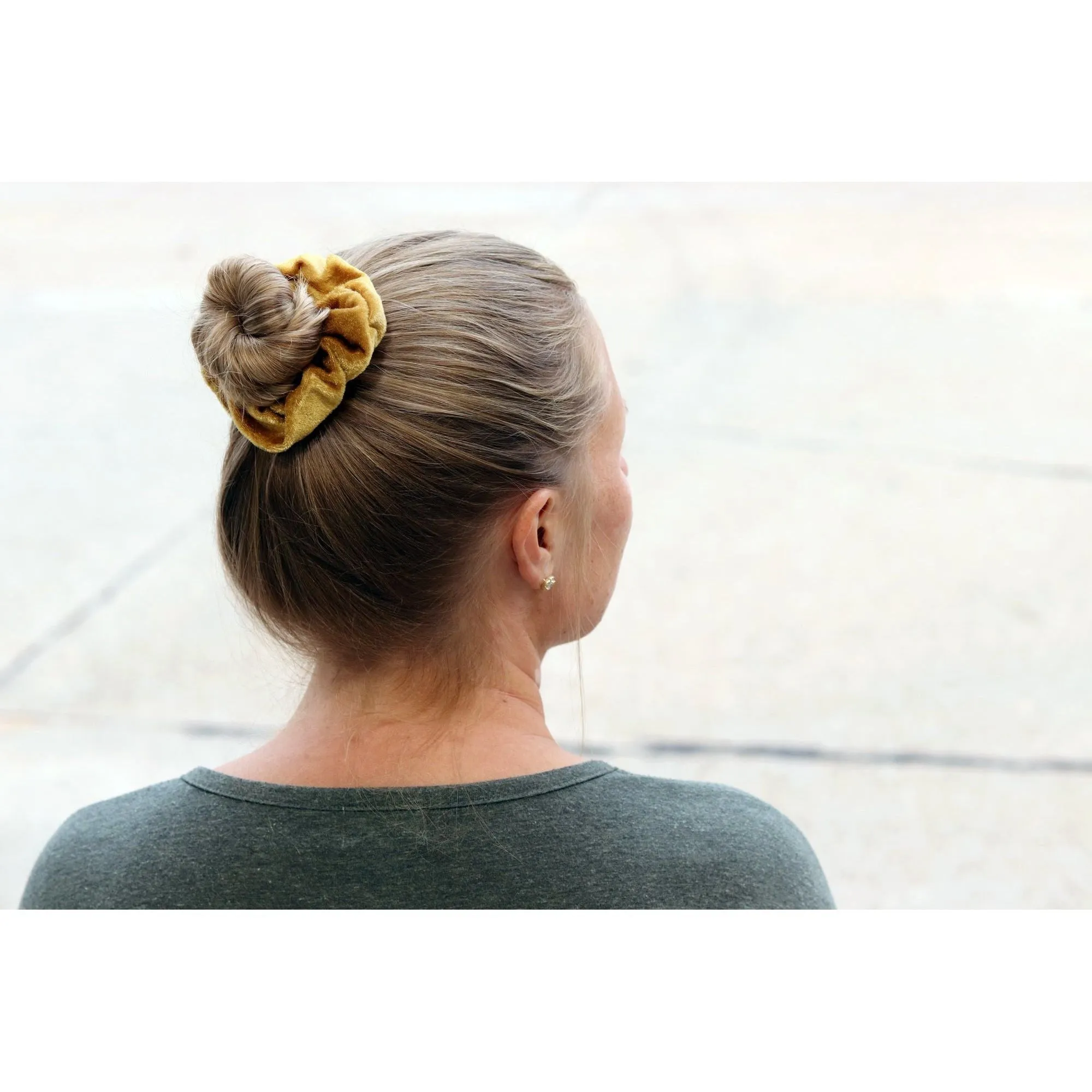 Neutral Velvet Scrunchies - 12 Pack