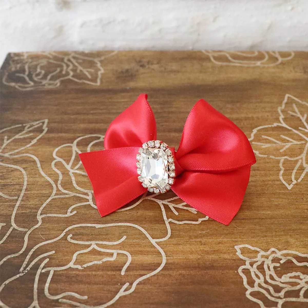 Olivia Dog Hair Clip in Red