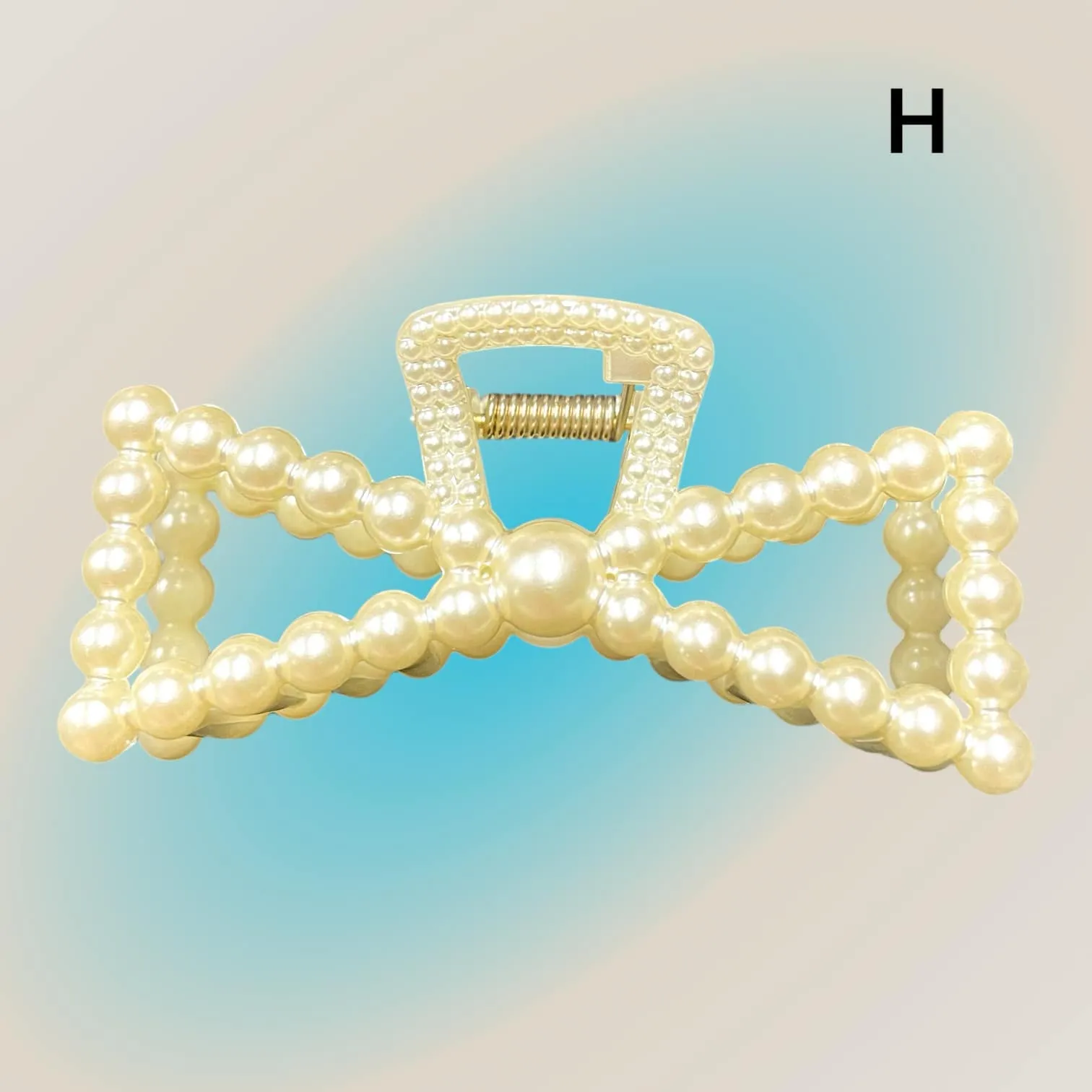 Pearl Perfection Hair Clips