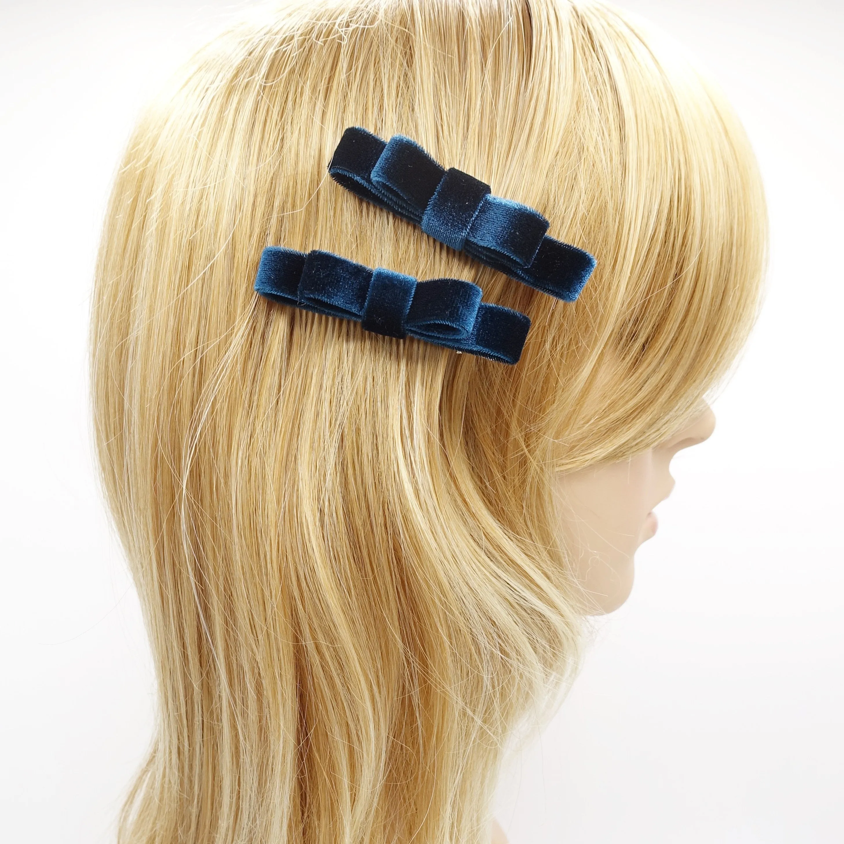 velvet hair bow set, a pair of velvet hair bows